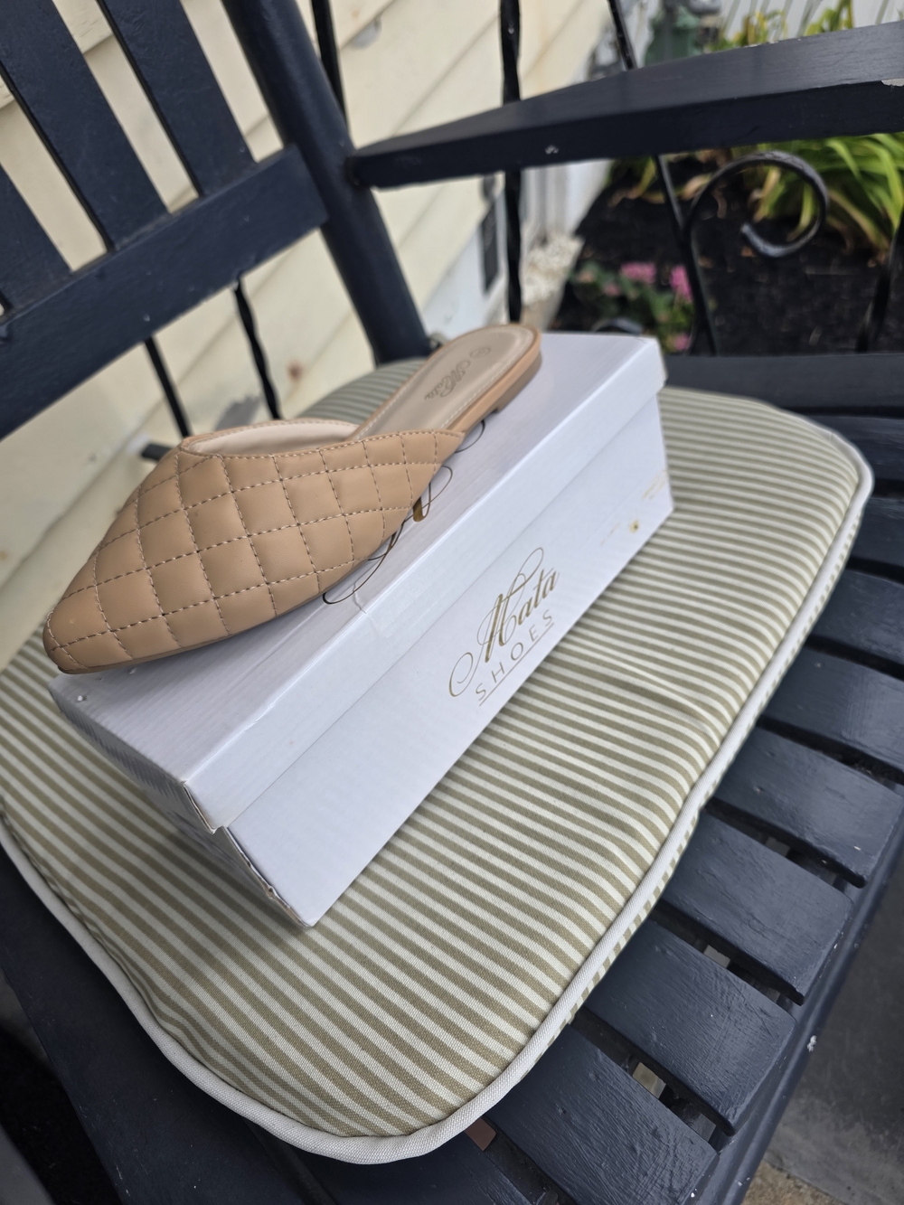 Mata Shoes Quilted Beige Pointed Slip-On Mules